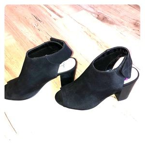 Black sling backs